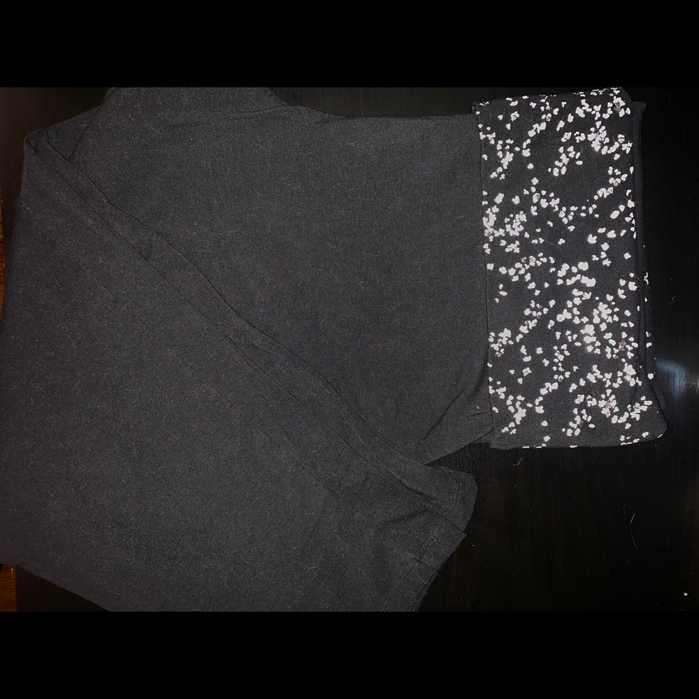 Victoria’s Secret cropped leggings